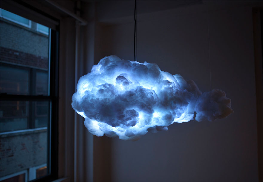 מנורת ענן עם ברקים